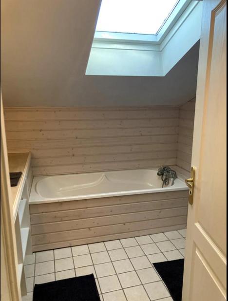 Market Square, Rooftop, 2 Chambres, All Inclusive Roanne Eksteriør bilde
